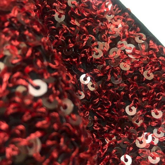 Gown - Picture 3 of 6